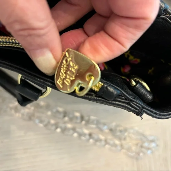 Betsey Johnson Striped Bag with Sequins Medium Sz. New‎ Condition. - Picture 10 of 13